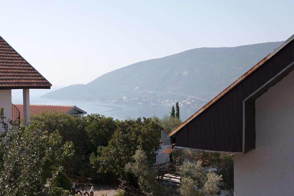 Villa House By The Sea Herceg Novi Habitación foto